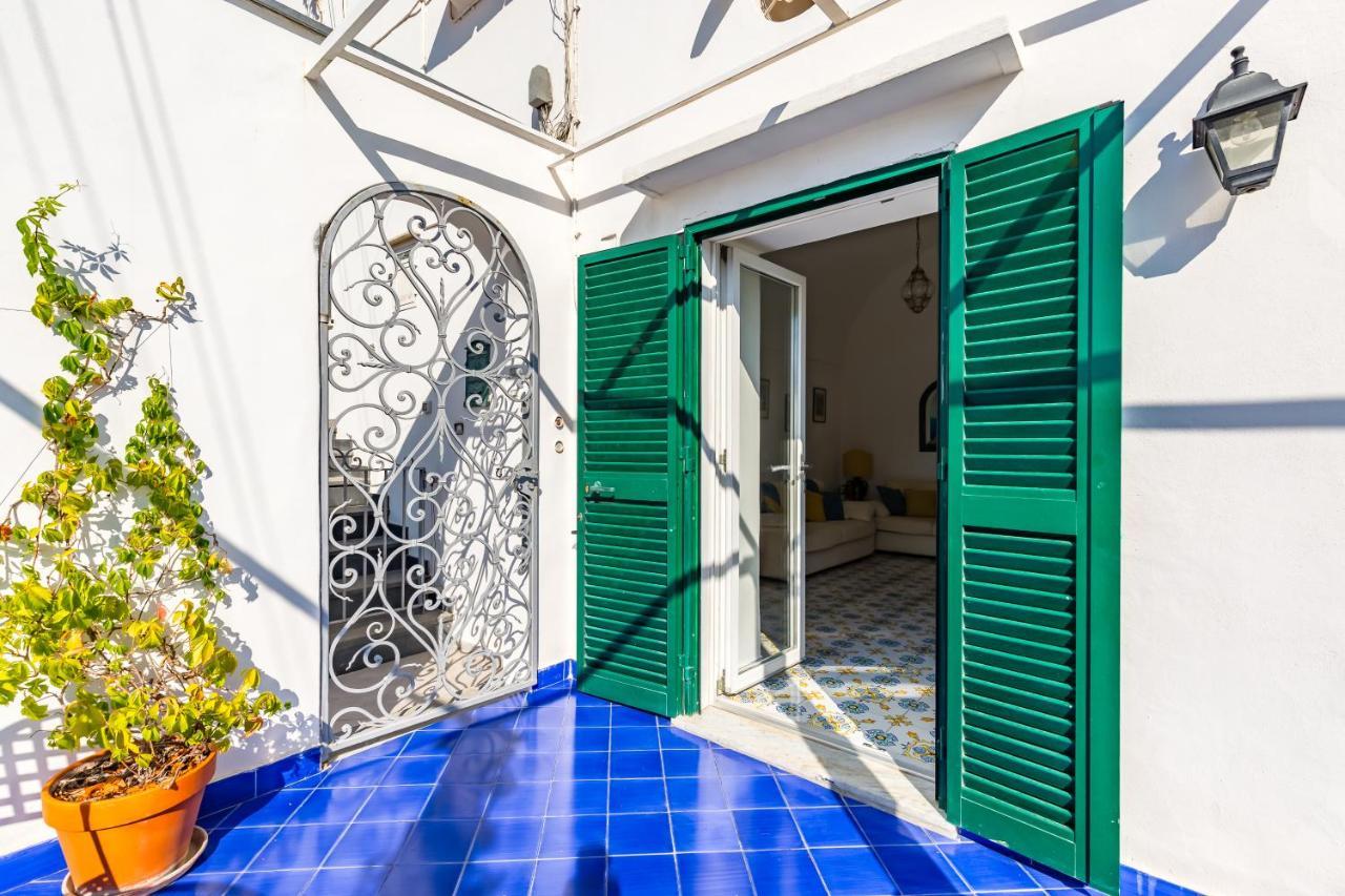 Capri Turquoise By Napoliapartments Luaran gambar
