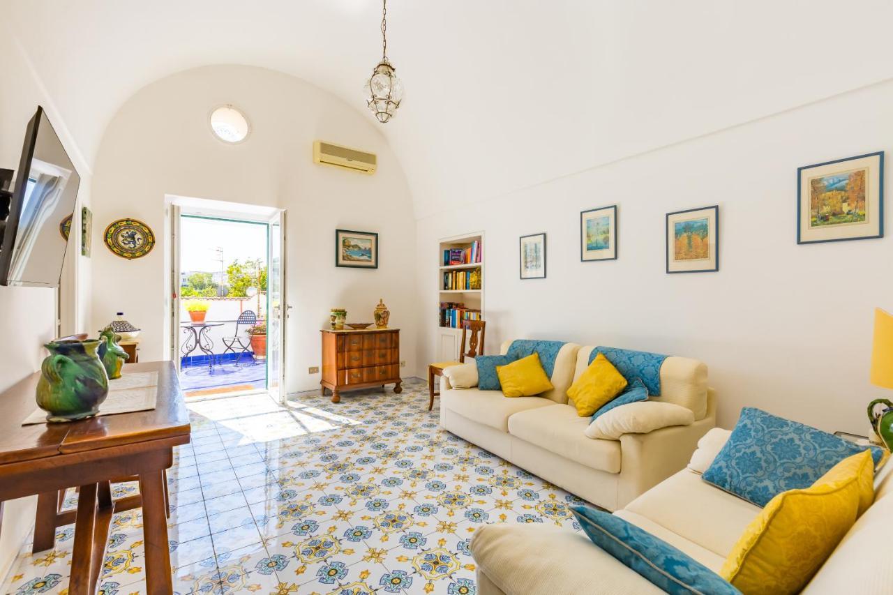 Capri Turquoise By Napoliapartments Luaran gambar